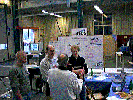 Der ATOS-Stand am Samstag mit Stellwand